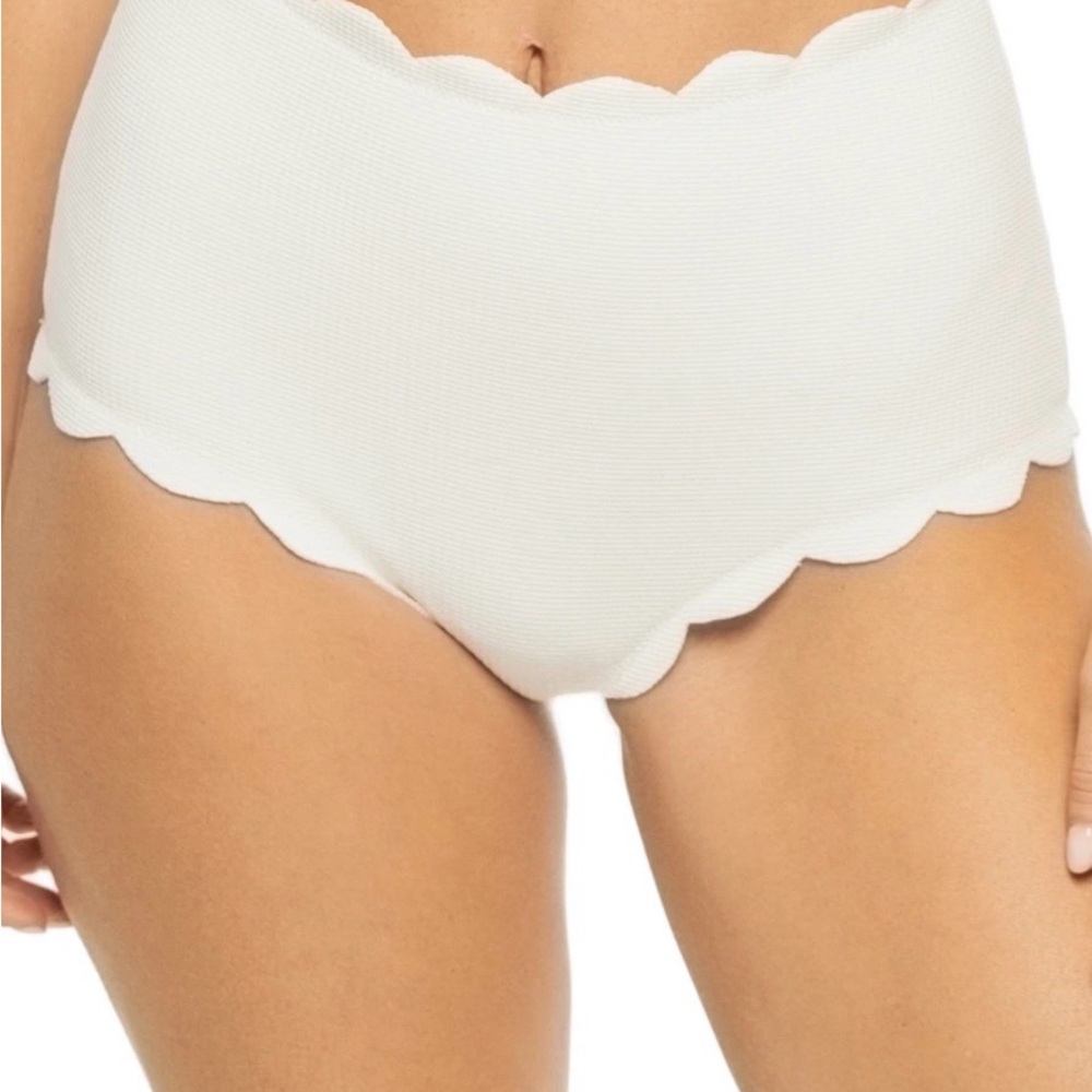MARYSIA Santa Monica Scalloped High-Waist Bikini Bottoms - Coconut Sz M